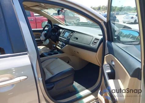 2017 Kia Sedona Lx из США, поврежденный, VIN KNDMB5C13H6249379